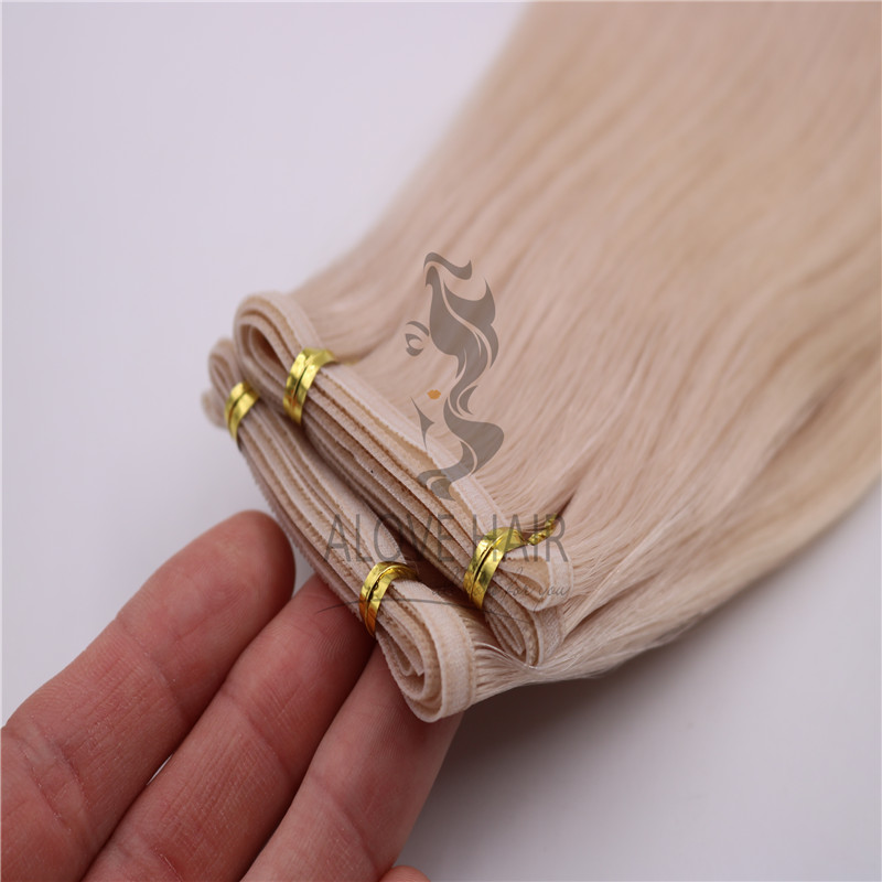 Blonde-flat-wefts538185.jpg Blonde-flat-wefts.jpg